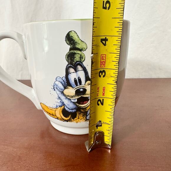 Walt Disney World 22oz Goofy Character Ceramic Coffee Mug White Green Interior - Picture 8 of 8